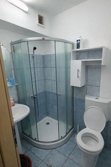 Spatiu Comercial - 50 mp - Simion Barnutiu - 400€ - 4