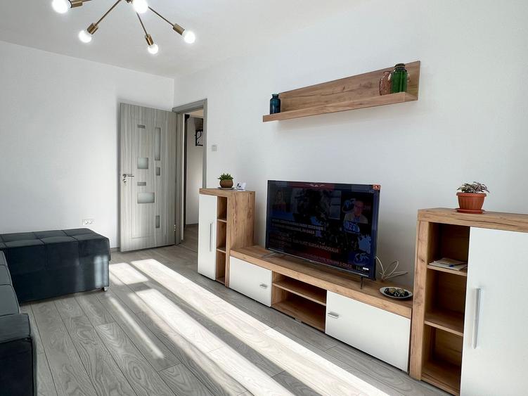 Zona Dacia -Apartament 3 camere cu centrala pe gaz - 2