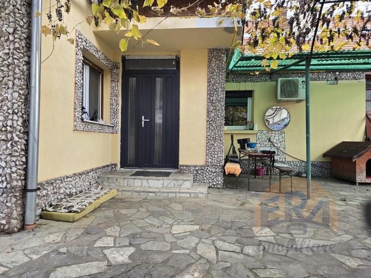 Oportunitate – Doua Case+Teren semicentral-str. Octavian Goga - 2