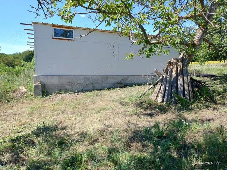 Hala pe Structura Metalica+ Casa batraneasca + 4800 m2 - 9