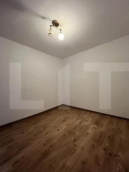 Apartament de vanzare, cu 2 camere, 40 mp, zona Blascovici - 3