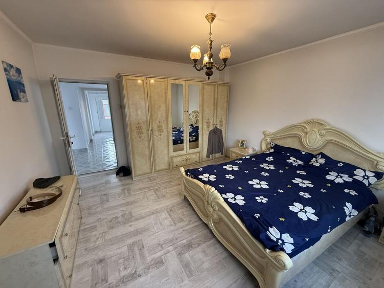 Casă/vilă P+1 cu terasă 210 mp + anexă 80 mp și teren 470 mp - 5