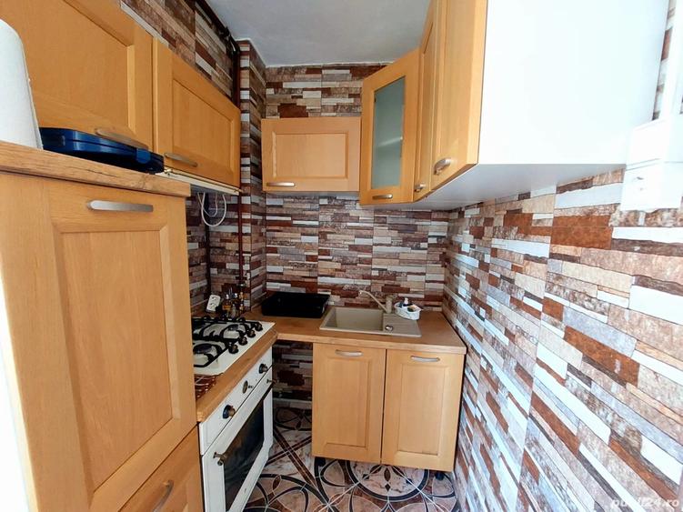 Inchiriez apartament cu 3 camere langa plaja REYNA - 1