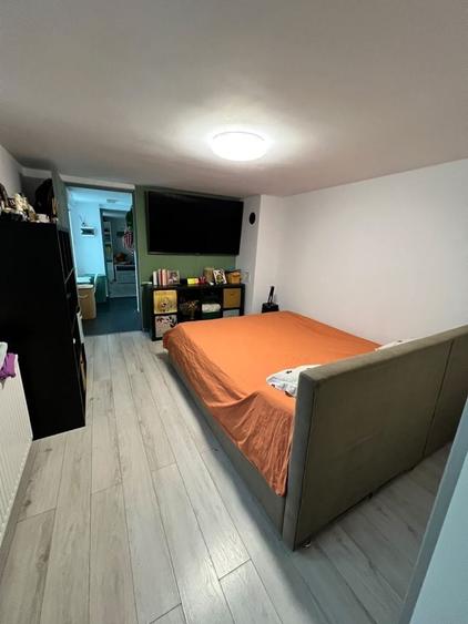Casă cu 3 camere în Central