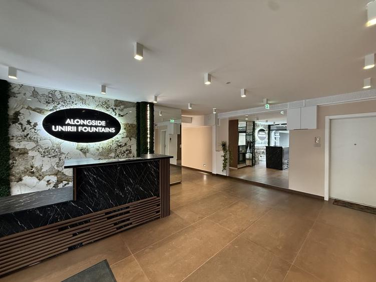 Apartament cu 4 camere semidecomandat în Unirii