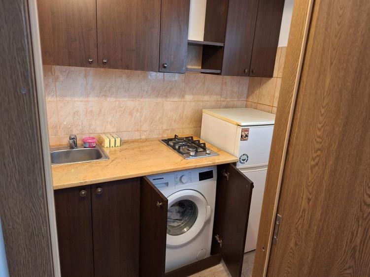 PF Inchiriez garsoniera Nicolina - 4