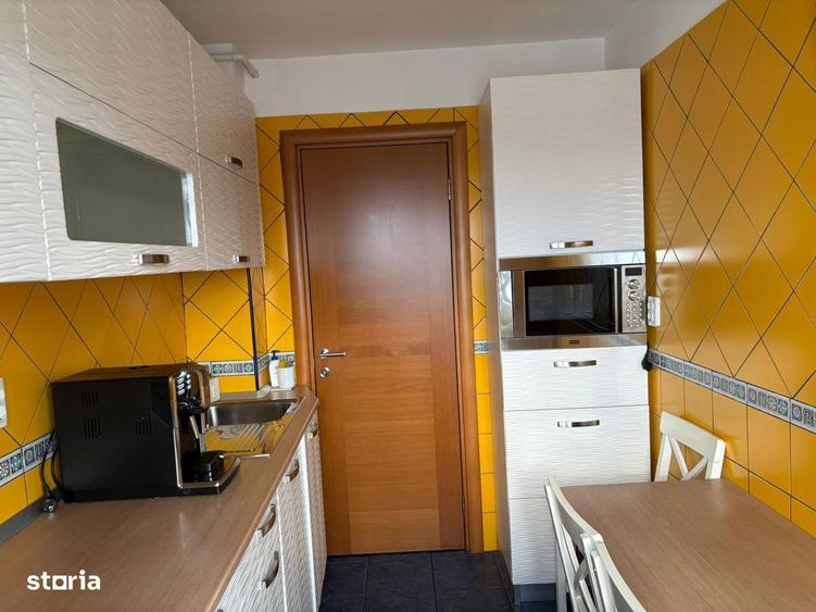 Apartament cu 3 camere, mobilat în Tomis Nord