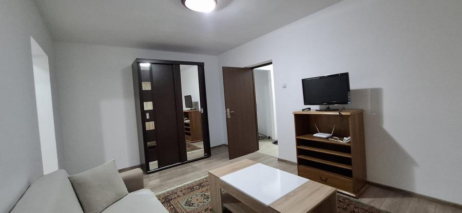 Tomis 3-  Apartament 2 camere  , parter cu balcon, centrala gaze - 4