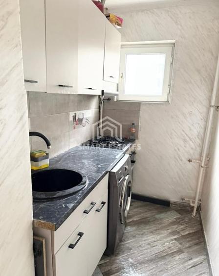 2 Camere-Rahova-Semidecomandat-39 Mp-Mobilat-5/10-1970 - 9