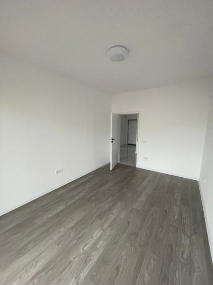 Apartament 2 camere  metrou Aparatorii Patriei - 2