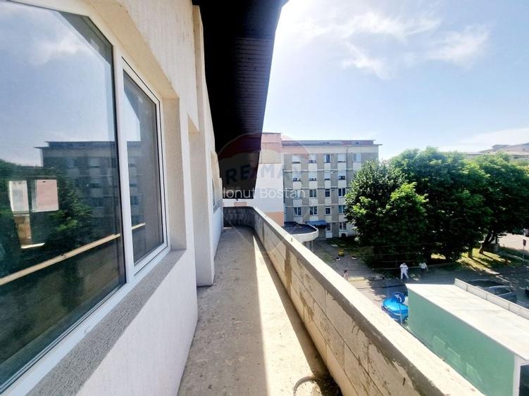 Spatiu generos in Piatra Neamt - perfect pentru afacerea ta