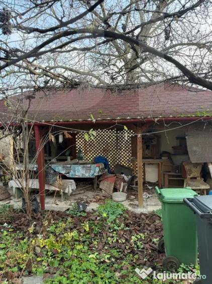 Casa de vanzare, cu 3 camere, doua bucatarii+teren in Simeri - 6