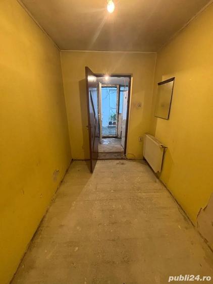 Casa ( curte comuna ) Fainari - Bucur Obor - 1