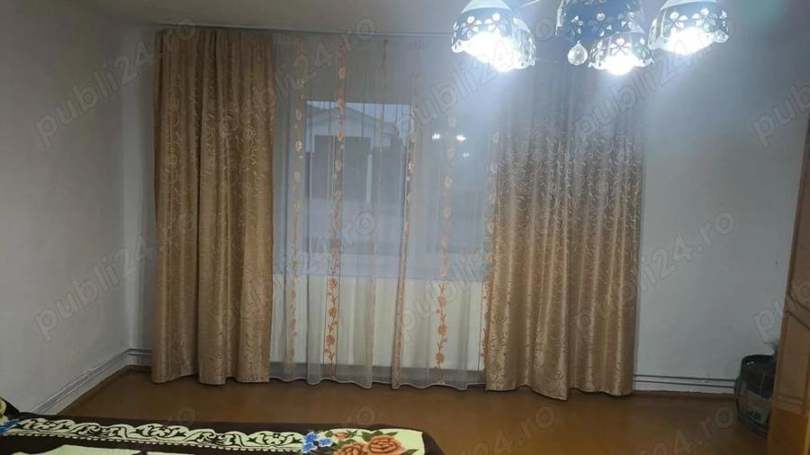 Casa de vanzare in Sannicolau Mare semicentral - 5