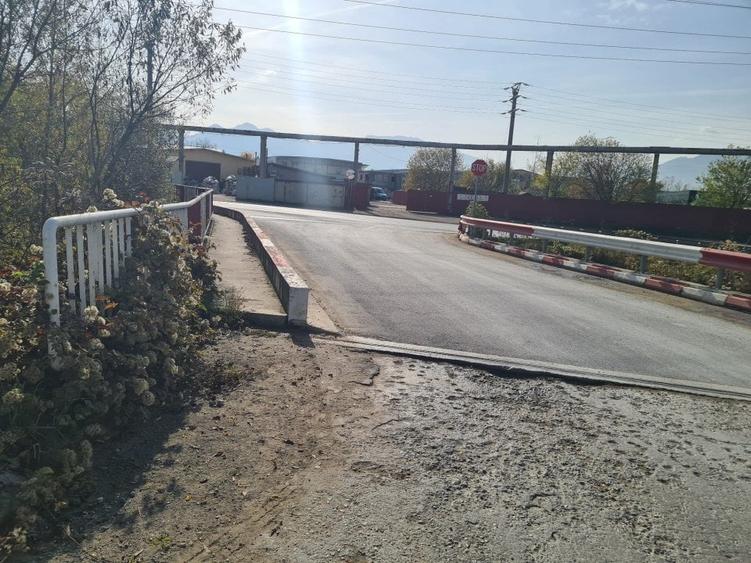 Teren Constructii Industriale - 4