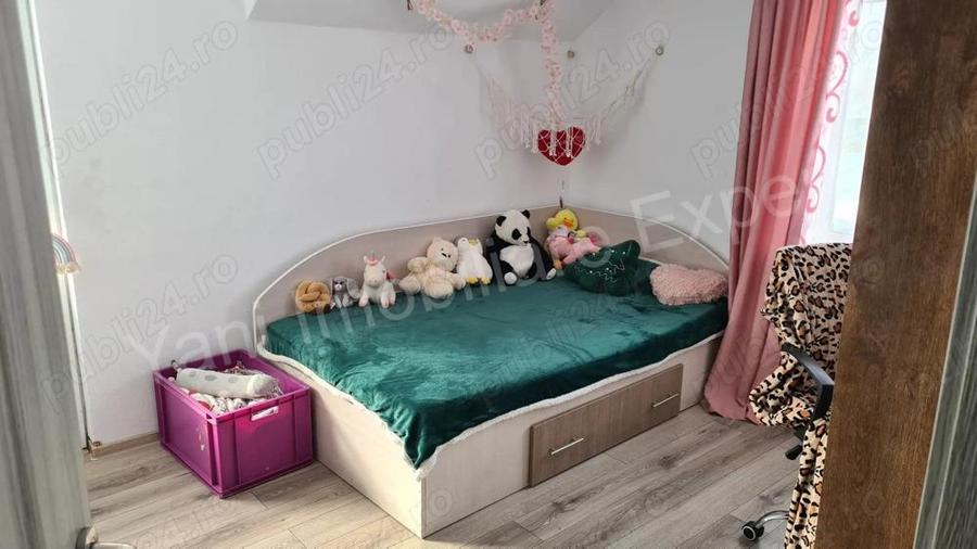 Casa cu spa?iu comercial de vanzare in comuna Ciofrangeni, sat Lacurile, jude? Arge?. - 11