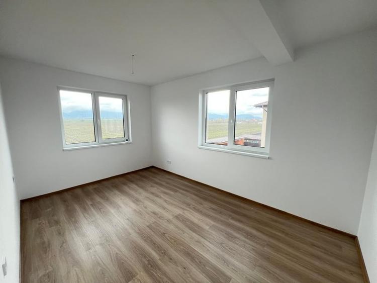 Casa - Duplex - 4 camere - 115mp - Curte 300mp - Utilitati - Sanpetru - 4