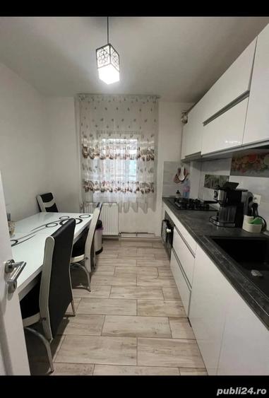vand apartament 2 camere decomandat in Brazda - 4
