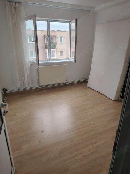 Vand apartament cu 3 camere - 6