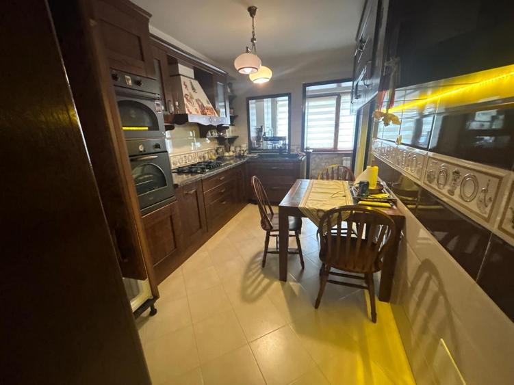 Apartament 3 camere, Palas, cu garaj si loc parcare - 7