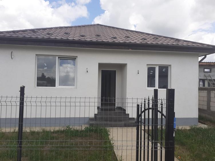 Vand Casa 4 camere Ciorogarla - 6