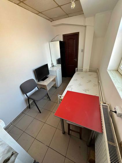 Garsoniera mica o persoana,direct propietar, fara comision,Cora Pantelimon - 4