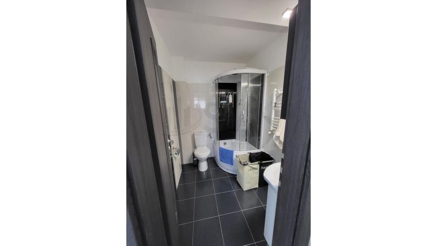 REA1027036 Apartament cu 3 camere Ozana Bloc 2015 - 9