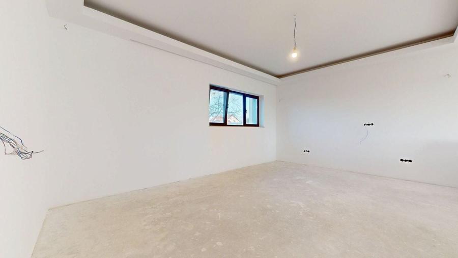 Case cu suflet – 455 mp utili + teren 1.000 mp Bălăceanca - 14