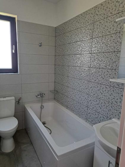 Apartament cu 2 camere decomandat în Politehnica
