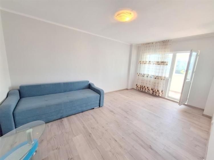 Apartament 2 decomandate, 2 balcoane, Renovat, zona Narcisa - 3