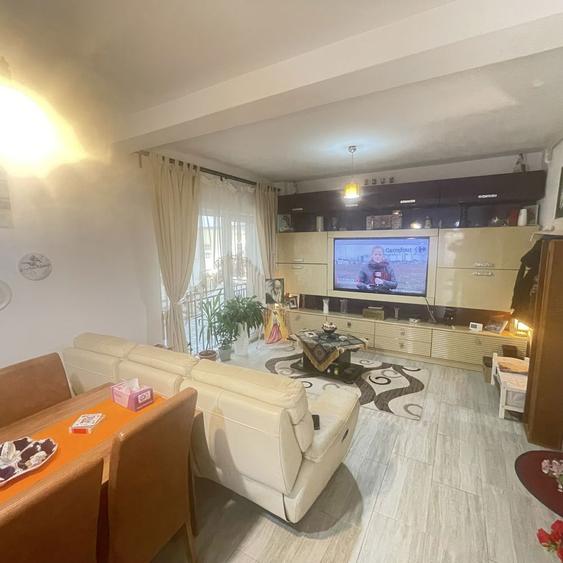 Apartament 3 camere cu gradina. - 8