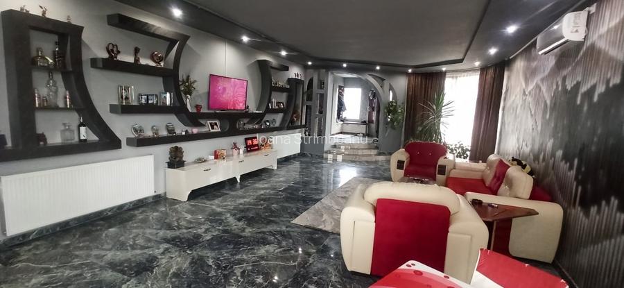 Casă spațioasă lângă Dunăre | Piscina | 1280m2 Casă spațioasă lângă Dunăre | Piscina | 1280m2