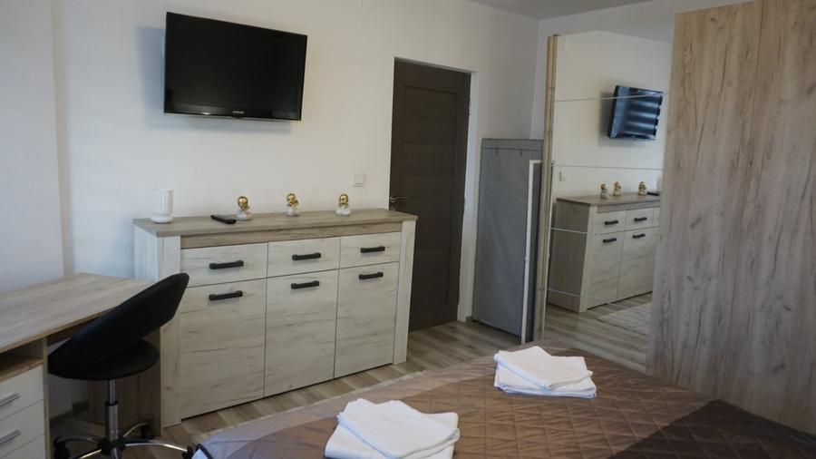 Ready to rent one room apartment near Union Square - 10