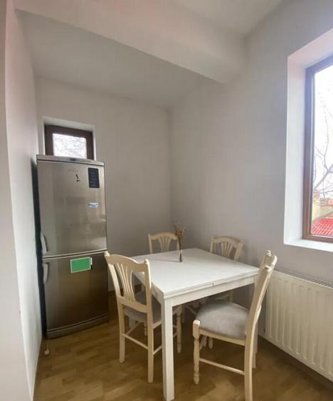 Garsoniera decomandata - zona Centru Istoric - 5