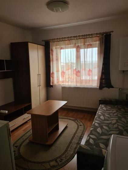 Inchiriez garsoniera - 3