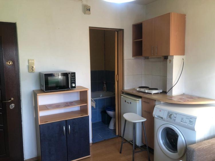 Soarelui- aproape de Sud Plazza - 1