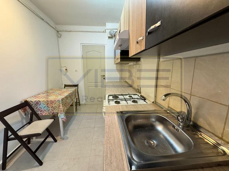 Apartament 3 camere 2 bai zona Parc Nicolina 1 - 8