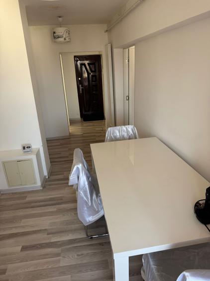 Apartament de vanzare - 2