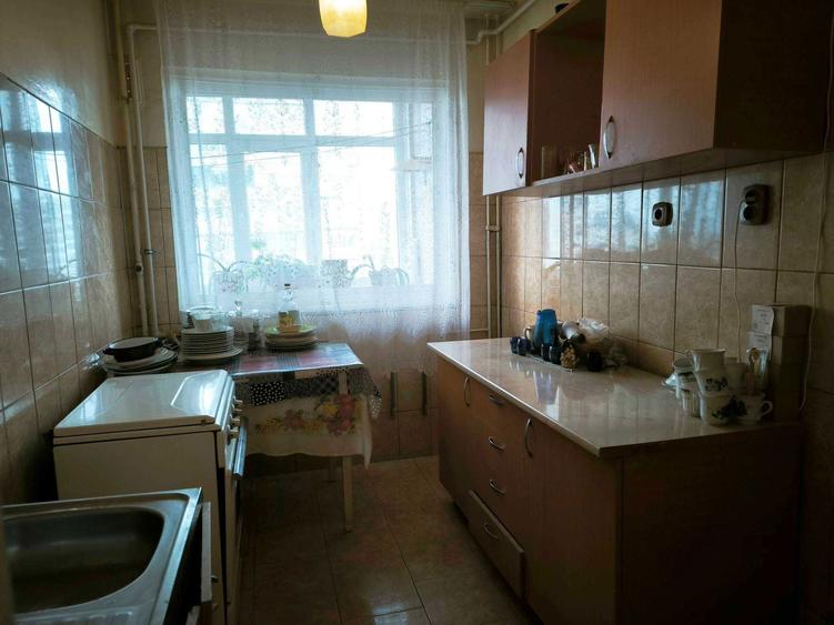 Apartament 2 camere, decomandat Gheorghe Cantacuzino Ploiesti - 1