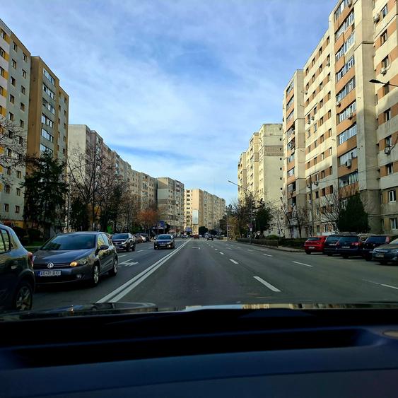 3 camere NORD , Renovat / mobilat / utilat , finisaje superioare ! - 1