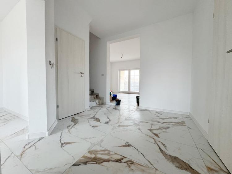 Duplex 4 camere, 108mp utili + 15mp terasa, 250 teren -Sag Vatra Veche - 18