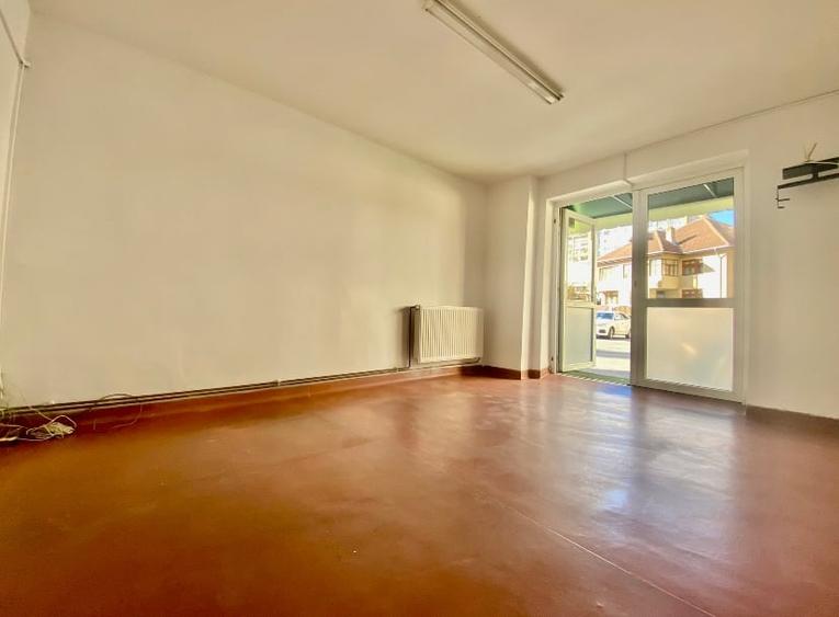 Apartament 3 Camere Parter | Târgoviște-Micro 5 | Confort și Accesibilitate - 12