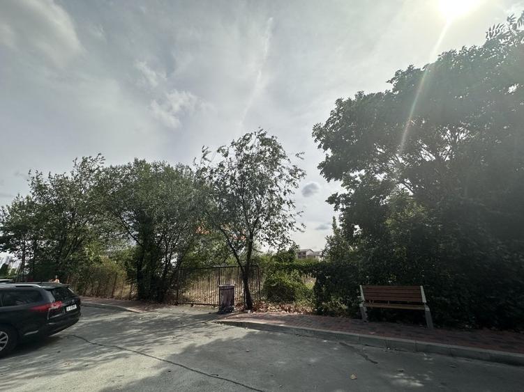 DESHIDERE  46m la  Bd. Theodor Pallady 40F/8300MP/ - 6