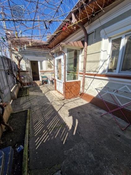 Casa cu 3 camere - Margeanului - 17