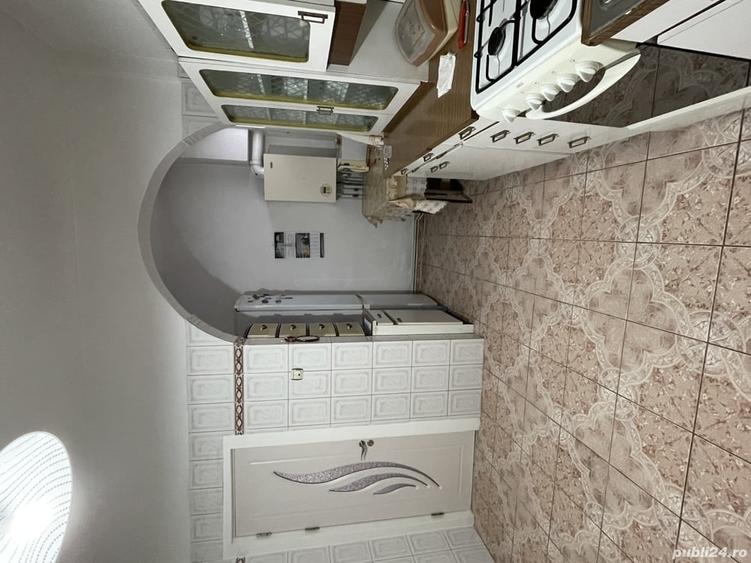 Casă cu 6 camere în Casa de Cultură