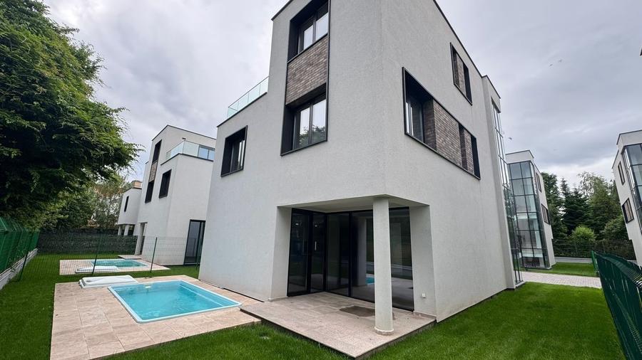 Casă Premium Inchiriat / 5 Camere cu Piscina Privata / Iancu Nicolae - 3