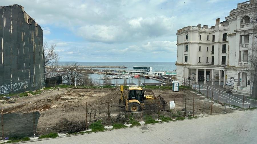 APARTAMENT 3 CAMERE IN PENINSULA CU VEDERE DIRECTA LA MARE, DE VANZARE - 9