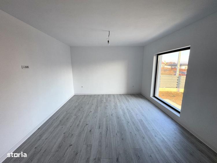 MAGAZIE! Incalz in pard! Vila 4 camere Valea Adanca (Miroslava) - 5