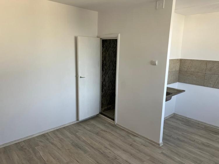 Salaj, Tunsu Petre, Aleea Livezilor - 3