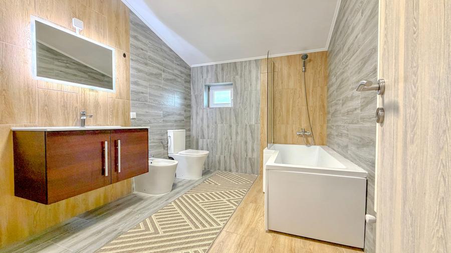 Casa individuala, 149 mp utili, teren 293 mp, complet mobilata si utilata - 11